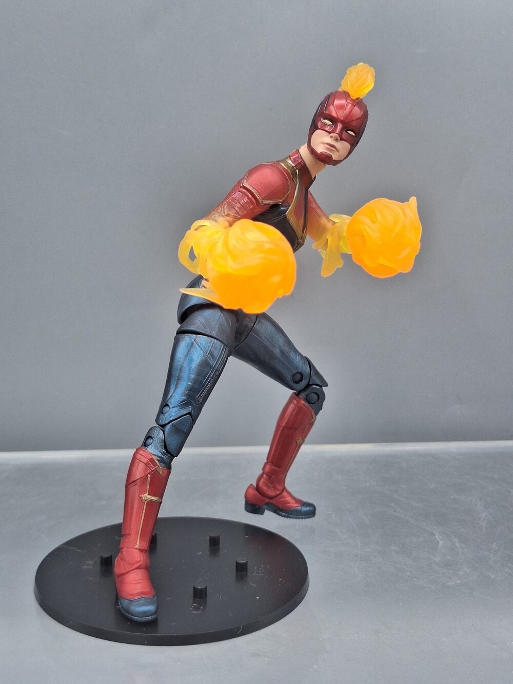 Hasbro~Marvel Legends Series~CAPTAIN MARVEL~BINARY FORM~6 In Action Figure~2018